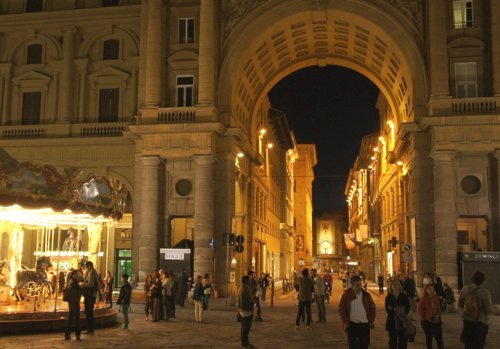 ночные улицы флоренция